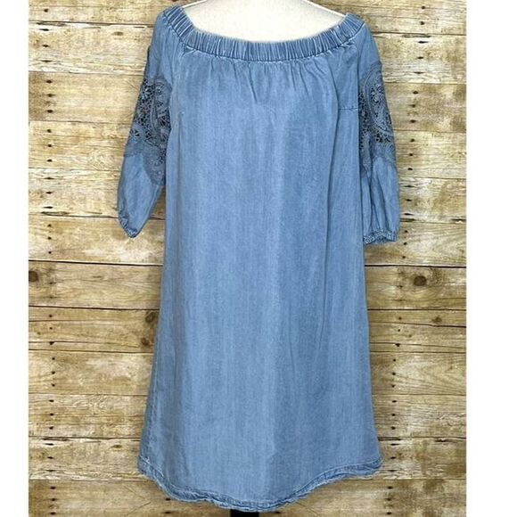CHICO'S OFF SHOULDER CROCHET INSET CHAMBRAY CASUAL CLASSIC CHIC DRESS MEDIUM/6 - Picture 3 of 5